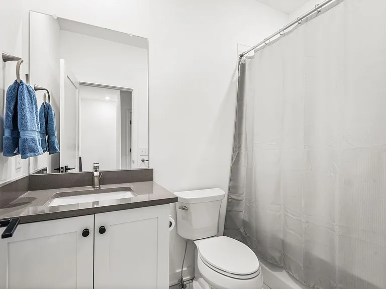 5716 California Ave — Photo 32