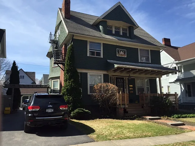 151 Harvard St #5