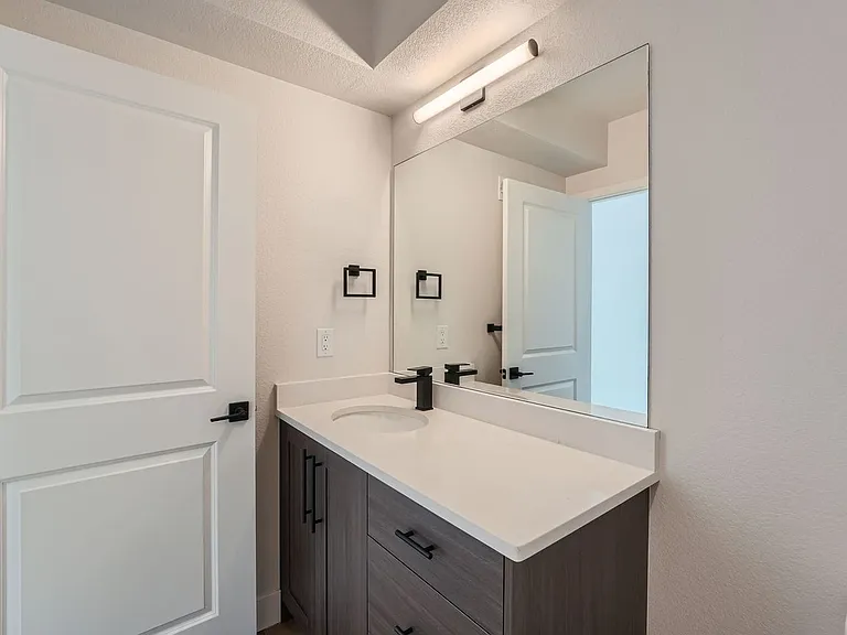 Applewood Townhomes — Photo 17