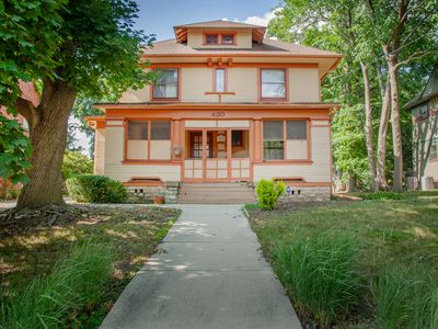 420 Fulton St, Elgin, IL, 60120