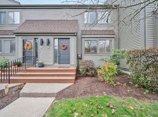 56 Wickhams Fancy #56, Canton, CT 06019