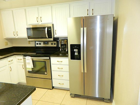 2nd image of 1337 E Emerald Ave