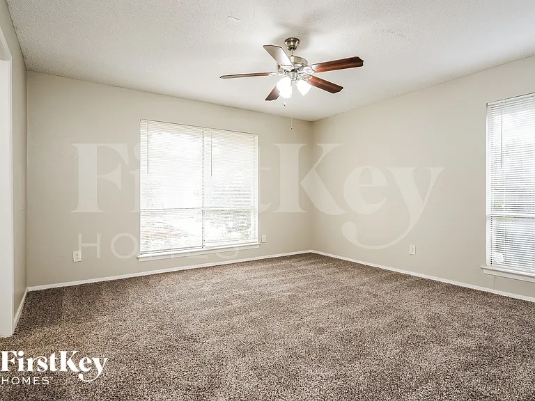 1504 Terrace St — Photo 10