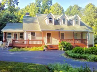 231 Luther Palmer Rd, Cleveland, GA 30528