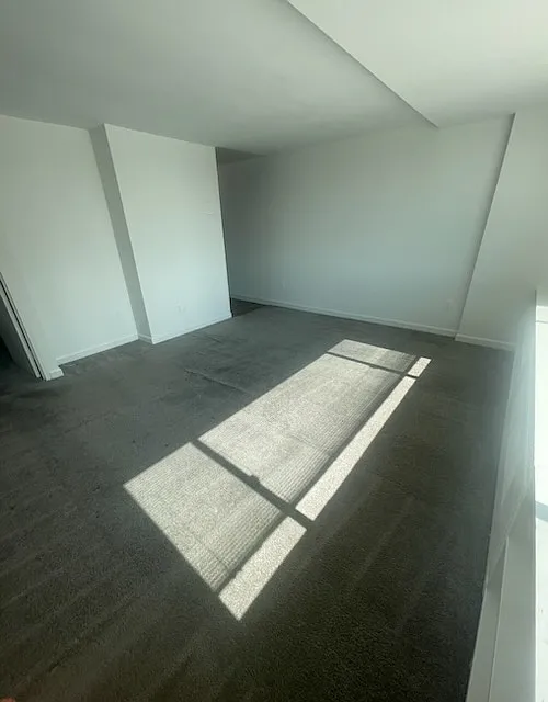 Studio, 401 sqft, $1,675 — Photo 2