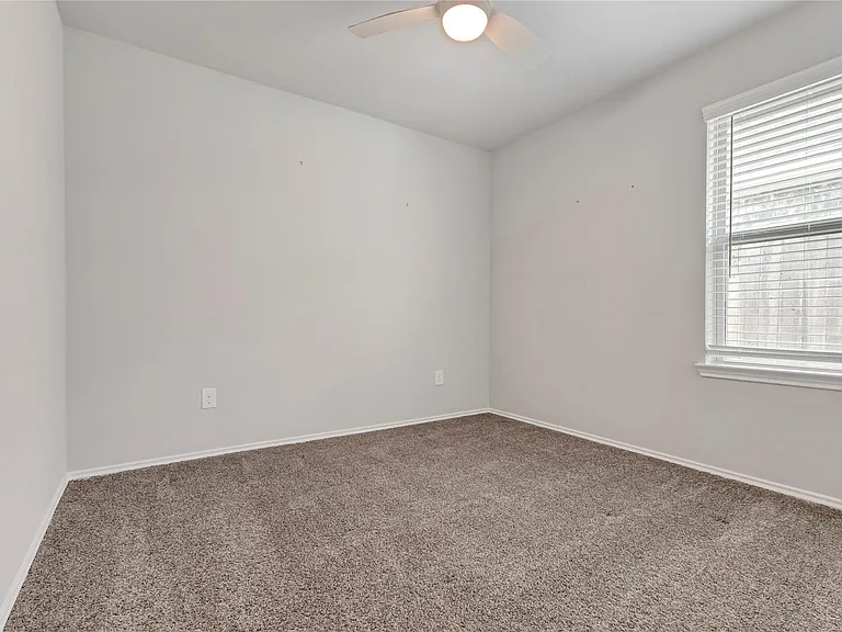16891 Pink Wintergreen Dr — Photo 5