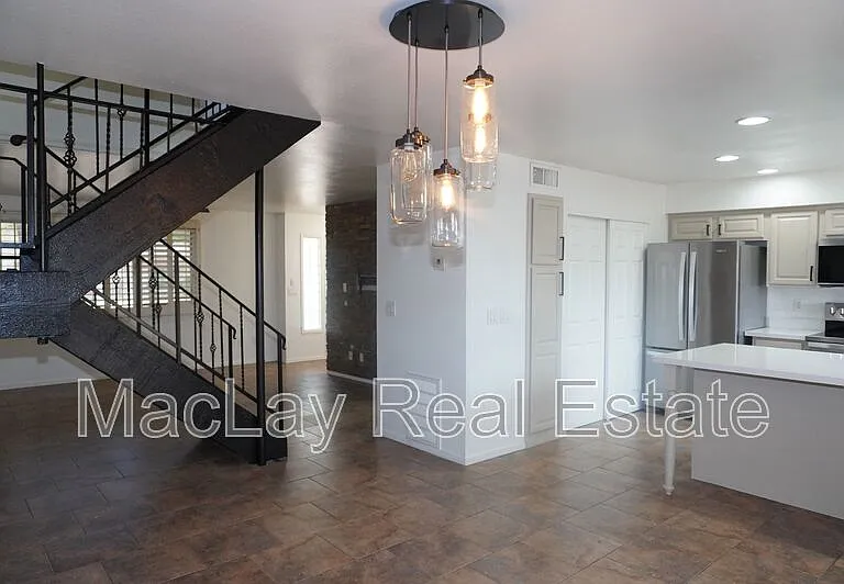 6837 E Osborn Rd #F — Photo 6