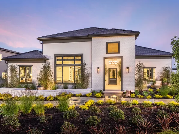 The Oak Residence Plan, Viewpoint at Saddle Crest