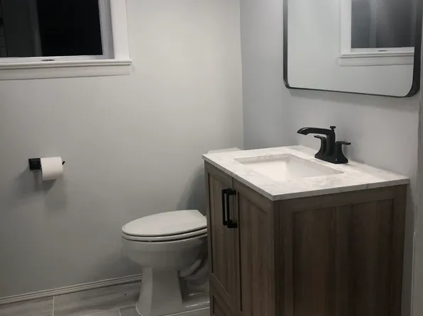 581 Broad St, Carlstadt, NJ 07072