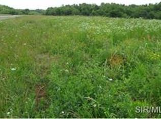 18 Stonefort Rd, Creal Springs, IL 62922