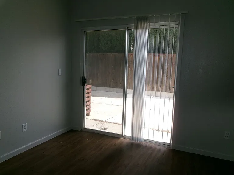 1201 E G St — Photo 23