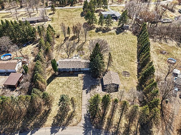 4th image of 471 McCutcheon Rd
