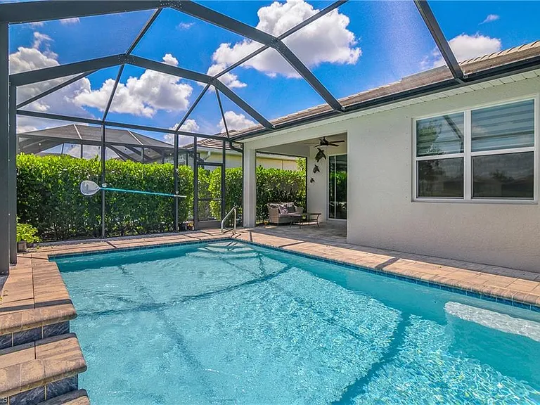 28358 Captiva Shell Loop — Photo 32