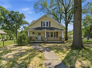 1307 Spruce St, Leavenworth, KS 66048