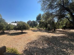 285 Smith Flat Rd, Angels Camp, CA 95222
