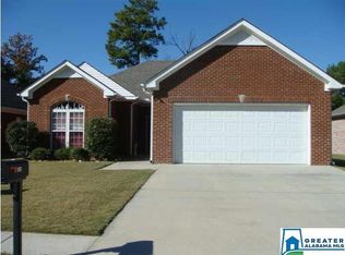 153 Daventry Dr, Calera, AL 35040