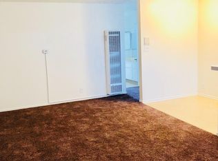 4365 W 141st St, Hawthorne, CA 90250