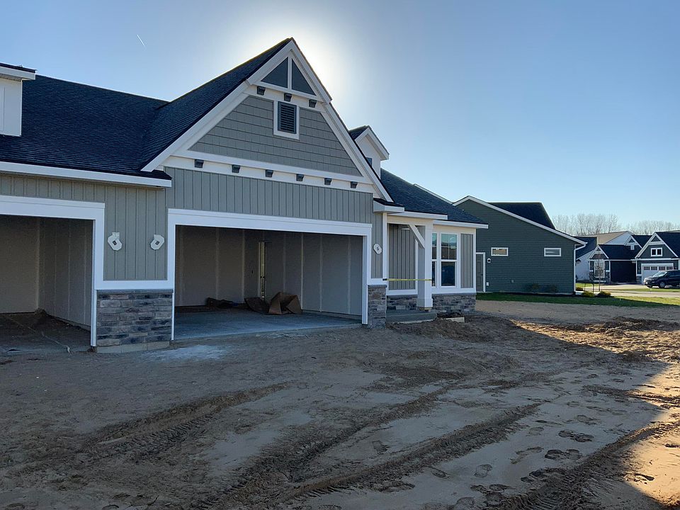 1st image of 5508 Isle River Dr NE