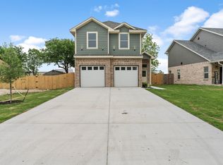 1310 Wyatt St, Waxahachie, TX 75165