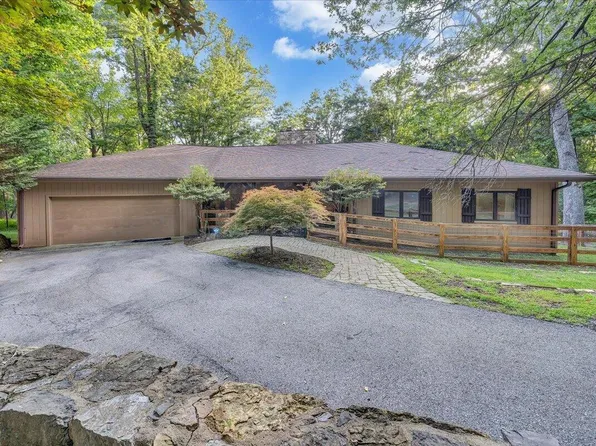 310 Saddleback Trl, Hardy, VA 24101
