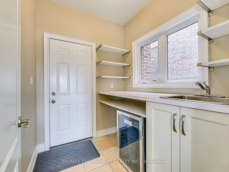 2492 Chaplin Rd — Photo 12