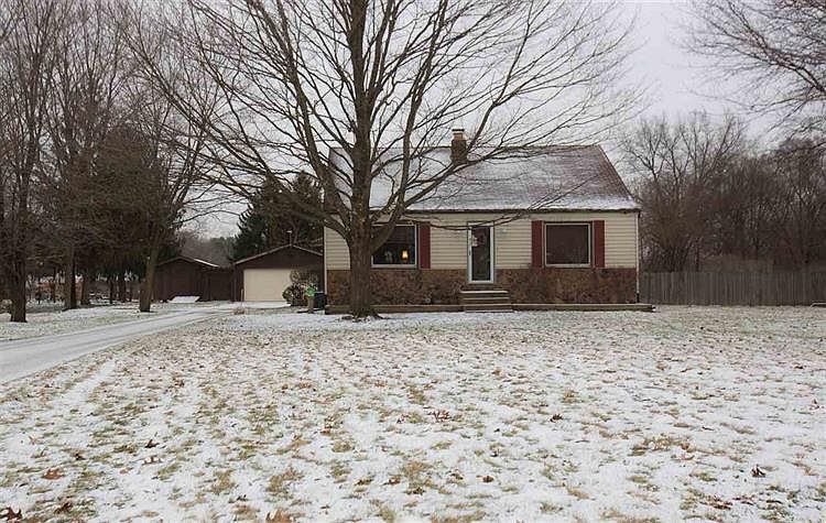 1st image of 57213 Crumstown Hwy