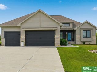 10360 S 103rd St, Papillion, NE 68046