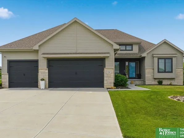 10360 S 103rd St, Papillion, NE 68046