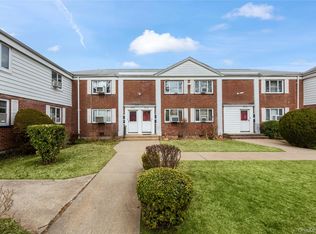 221-31 Braddock Avenue #UPPER, Queens Village, NY 11427