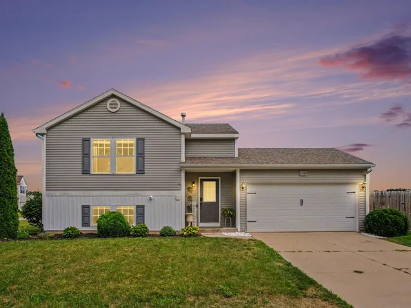11720 E Bear Meadows Dr SE, Alto, MI 49302