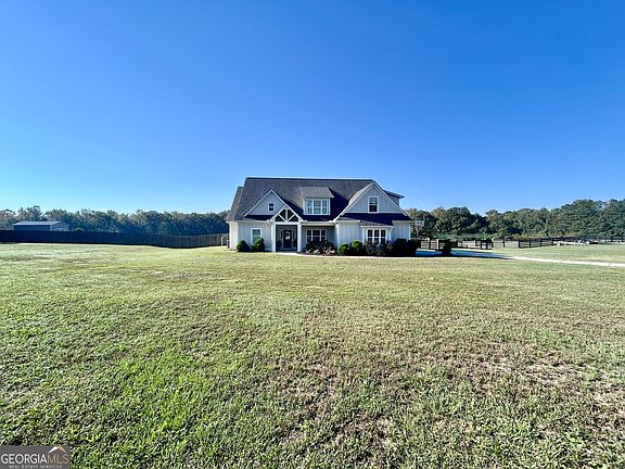 3rd image of 1072 Gray Girls Rd