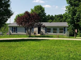 9079 Bath Rd, Brookville, IN 47012