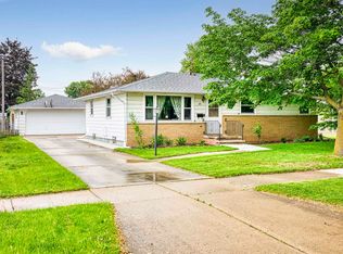 217 Byrd Ave, Neenah, WI 54956