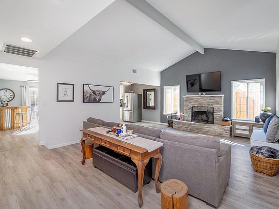 3rd image of 7016 Yarrow Way