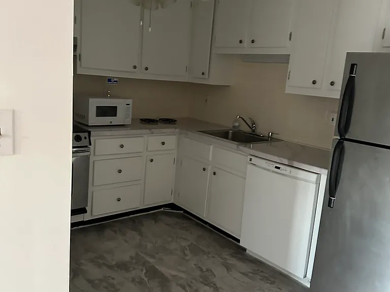 11 Old Colony Ln #7 — Photo 8