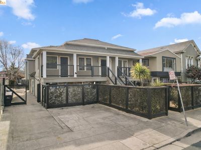 769 17th St, Oakland, CA, 94612