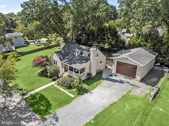 3rd image of 444 N Carolina Ave