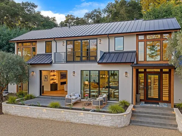 1099 Dry Creek Road, Healdsburg, CA 95448