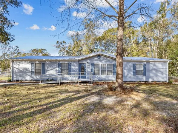 17271 NW 81st Ter, Fanning Springs, FL 32693