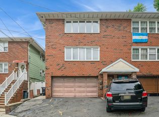 1400 45th St FLOOR 2, North Bergen, NJ 07047