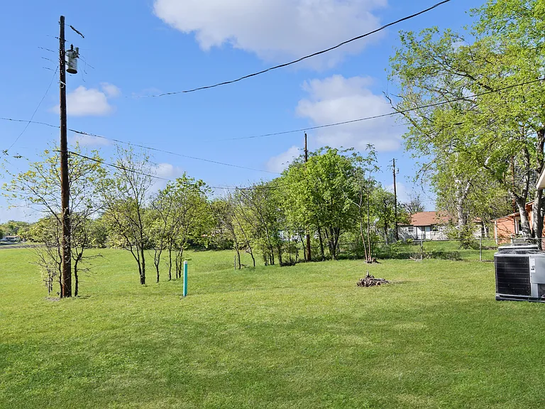 1801 Stewart St, Killeen — Photo 18