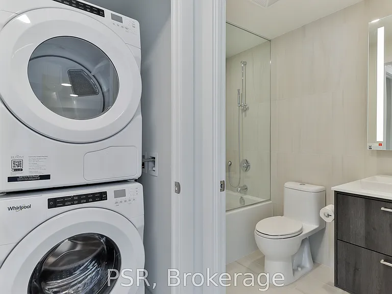 858 Dupont St #733 — Photo 16