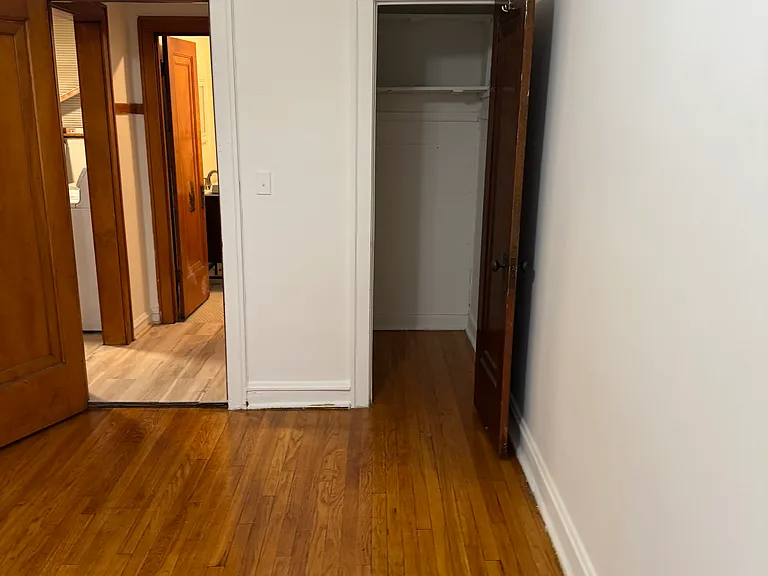 2737 N Laramie Ave — Photo 6