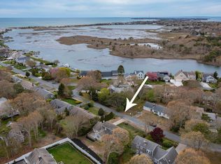 84 Pawkannawkut Dr, South Yarmouth, MA 02664