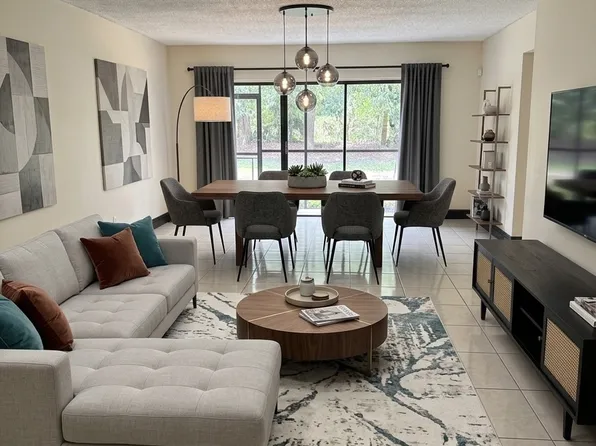215 Lakeview Dr APT 105, Fort Lauderdale, FL 33326