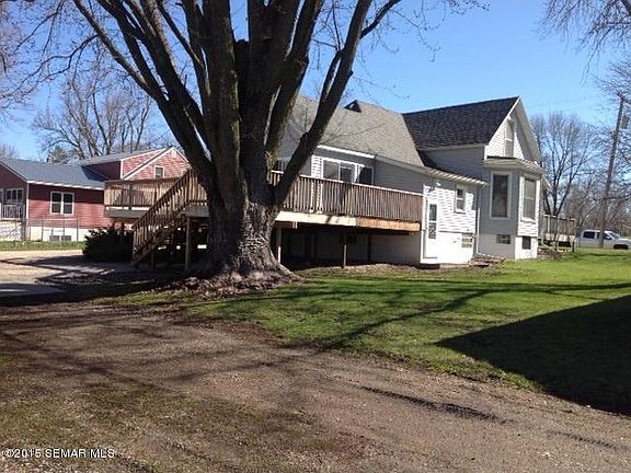 4th image of 1502 S Broadway Ave