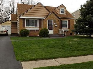 104 Briarhurst Dr, Tonawanda, NY 14150