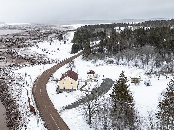 4th image of 186 Marys Point Rd