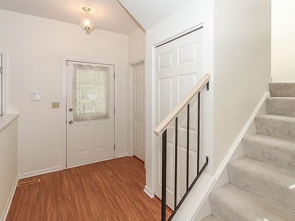 3rd image of 380 Glen Byrn Ct #10380