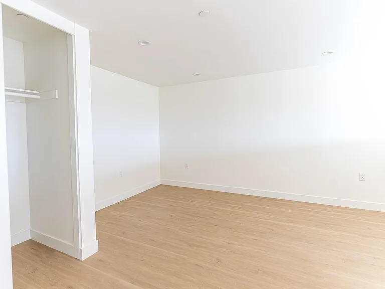 The Flats South Oceanside - where modern luxury meets coastal lifestyle — Photo 14